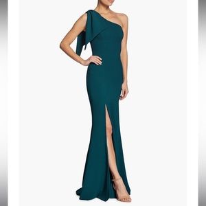 Dress the Population Georgina One-Shoulder Crepe Gown